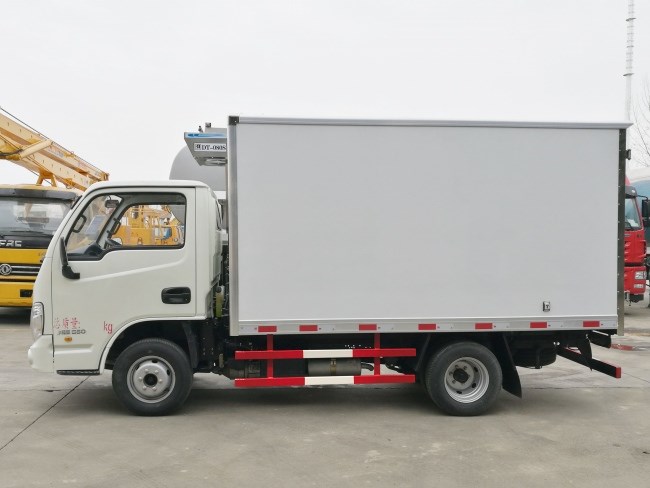 (廂長(zhǎng)3.2米)躍進(jìn)小福星冷藏車