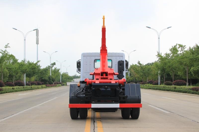 國六東風D9  15噸套臂垃圾車