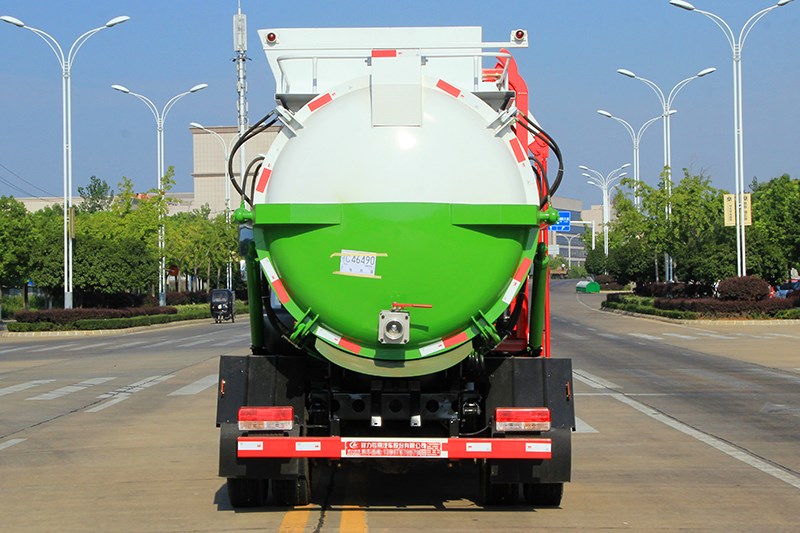 國(guó)六東風(fēng)大多利卡 6方 餐廚垃圾車(chē)